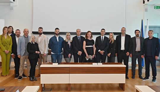 Praksa u stvarnim redakcijama: novi studij Novinarstvo u suvremenim medijima gradi partnerstvo s dalmatinskim medijima